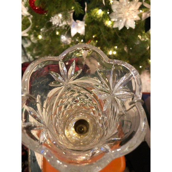 24% Lead Crystal Candle Vase, A Teleflora Gift, Made in USA - Picture 3 of 4